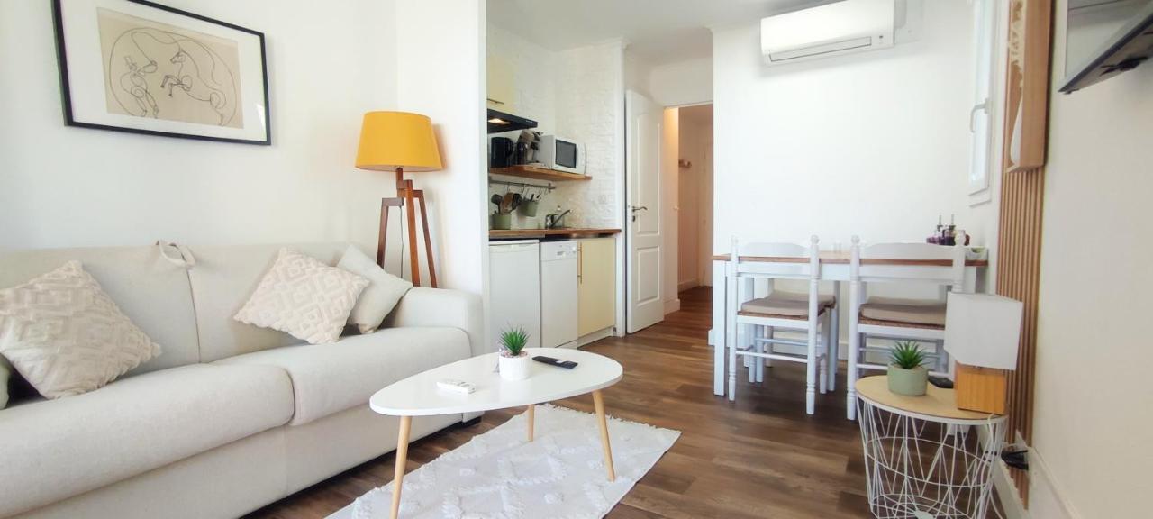 Chez Adriana Studio Vue Mer Avec Piscine Grimaud Dış mekan fotoğraf